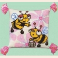 Набор для вышивания нитками подушка Чаривна Мить "Веселые пчелки"